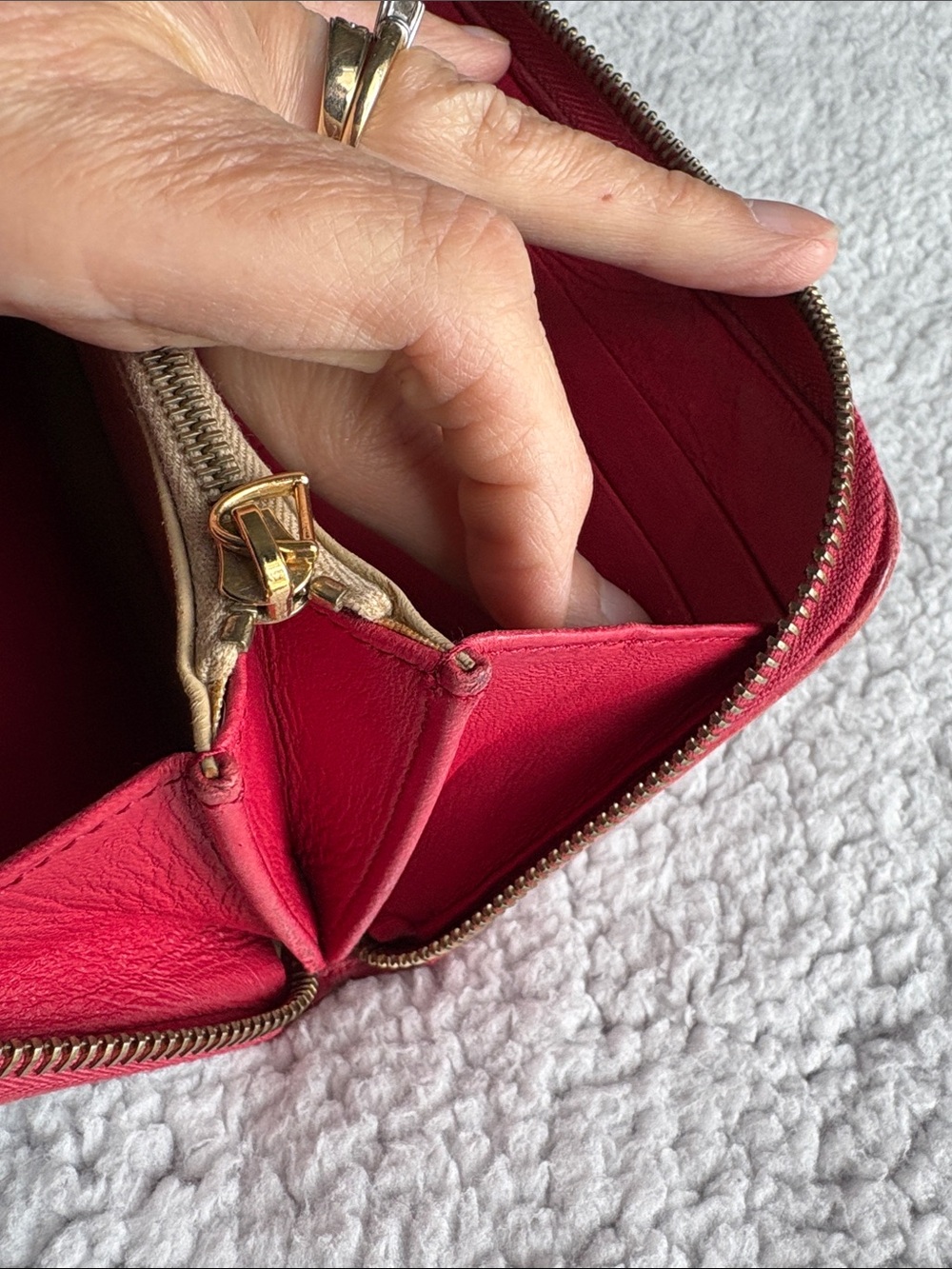 Bottega Veneta Red NAPPA (lambskin) leather INTRECCIATO Zip-Around Long Wallet - Picture 7 of 10